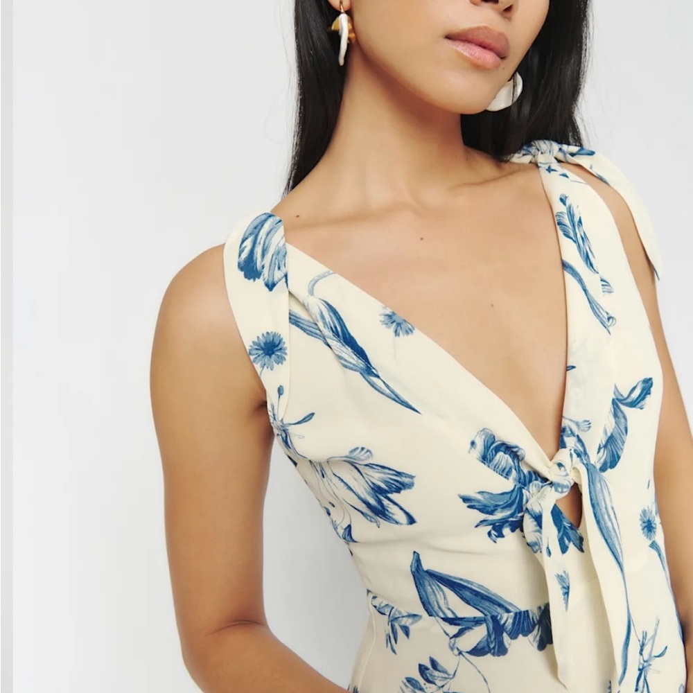 Reformation Harper dress in “Lisse” color - Picture 5 of 13
